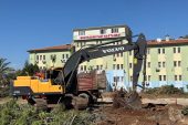 BOZYAZI DEVLET HASTANESİ EK HİZMET BİNASI İÇİN İLK KAZMA VURULDU