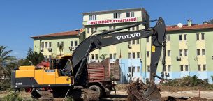 BOZYAZI DEVLET HASTANESİ EK HİZMET BİNASI İÇİN İLK KAZMA VURULDU