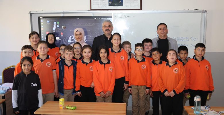 MİNİK BAŞKAN SÖZÜNÜ TUTTU, ALİ BAŞKAN SÜRPRİZ YAPTI MİNİK BAŞKAN SÖZÜNÜ TUTTU, ALİ BAŞKAN SÜRPRİZ YAPTI