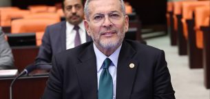 MHP MERSİN MİLLETVEKİLİ VE MYK ÜYESİ DR. LEVENT UYSAL MECLİS’TE ÖĞRENCİ AFFINI DİLE GETİRDİ