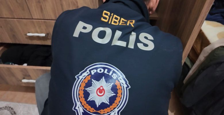 MERSİN’DE NİTELİKLİ DOLANDIRICILIK SUÇUNA YÖNELİK OPERASYON MERSİN’DE NİTELİKLİ DOLANDIRICILIK SUÇUNA YÖNELİK OPERASYON