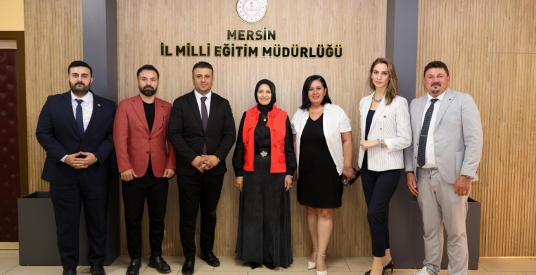 TÜRKİYE-IRAK SANAYİCİLERİ VE İŞ İNSANLARI DERNEĞİ YÖNETİM KURULUNDAN İL MİLLÎ EĞİTİM MÜDÜRÜ FAZİLET DURMUŞ’A ZİYARET TÜRKİYE-IRAK SANAYİCİLERİ VE İŞ İNSANLARI DERNEĞİ YÖNETİM KURULUNDAN İL MİLLÎ EĞİTİM MÜDÜRÜ FAZİLET DURMUŞ’A ZİYARET