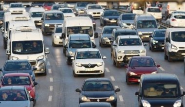 TRAFİKTEKİ TOPLAM ARAÇ SAYISI 191 BİN 406 ARTTI
