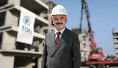 POZANTI’YA 200 KONUTLUK TOKİ MÜJDESİ