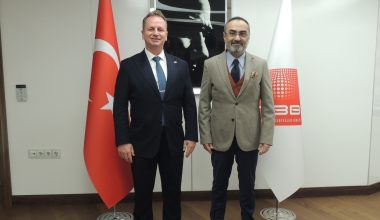 GÜLNAR BELEDİYE BAŞKANI FATİH ÖNGE TBB ÇALIŞTAYINDA İLÇENİN TALEPLERİNİ GÜNDEME TAŞIDI