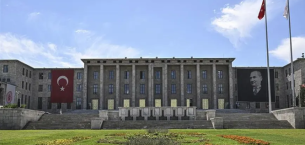 TBMM’DE BÜTÇE MARATONU BAŞLIYOR: GENEL KURUL 14 GÜN ARALIKSIZ TOPLANACAK TBMM’DE BÜTÇE MARATONU BAŞLIYOR: GENEL KURUL 14 GÜN ARALIKSIZ TOPLANACAK