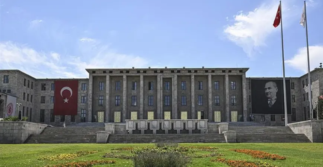 TBMM’DE BÜTÇE MARATONU BAŞLIYOR: GENEL KURUL 14 GÜN ARALIKSIZ TOPLANACAK