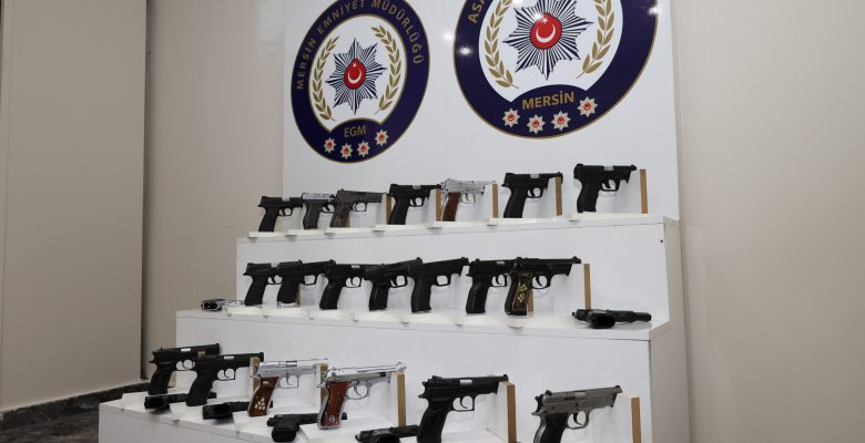 MERSİN’DE SUÇ VE SUÇLUYA GEÇİT YOK: SON 1 AYDA BİN 50 ŞÜPHELİ YAKALANDI