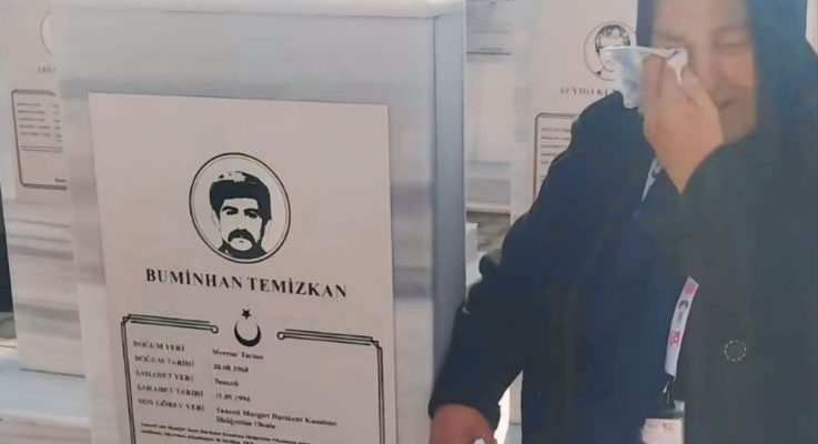 “ŞEHİT ÖĞRETMENLER ABİDESİ” ANILARINDA BİR ÇINAR GİBİ…