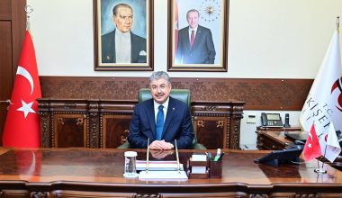 ESKİŞEHİR VALİSİ DR. ERDİNÇ YILMAZ GÖREVE BAŞLADI