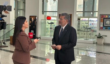 MHP MERSİN MİLLETVEKİLİ DR. LEVENT UYSAL’DAN EMEKLİLER VE ÇOCUKLAR İÇİN NET MESAJLAR