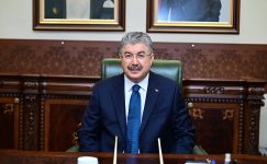 ESKİŞEHİR VALİSİ DR. ERDİNÇ YILMAZ’DAN BERAT KANDİLİ MESAJI ESKİŞEHİR VALİSİ DR. ERDİNÇ YILMAZ’DAN BERAT KANDİLİ MESAJI