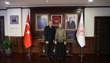 MHP MERSİN MİLLETVEKİLİ DR. LEVENT UYSAL, SEL MAĞDURLARINA 8,5 MİLYON TL DESTEK VERİLDİĞİNİ DUYURDU