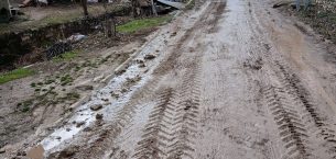 POZANTI’DA YAĞIŞ SONRASI TAŞKIN VE ÇAMUR TEMİZLİĞİ HIZLA TAMAMLANDI