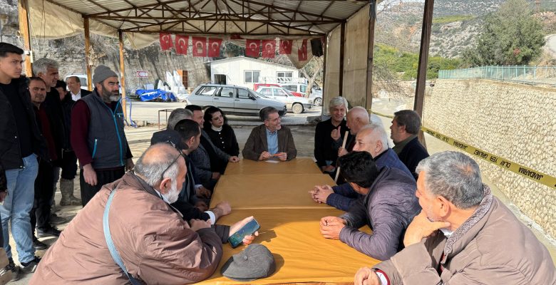 MHP MERSİN MİLLETVEKİLİ DR. LEVENT UYSAL’DAN MEZİTLİ VE ERDEMLİ’DE SEL ZİYARETİ