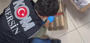 MERSİN’DE KAÇAK PARFÜM OPERASYONU: 459 ÜRÜN ELE GEÇİRİLDİ