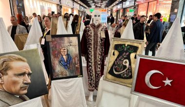 MEZİTLİ’DE HAYAT BOYU ÖĞRENME COŞKUSU: KURSİYERLERİN ESERLERİ GÖRÜCÜYE ÇIKTI