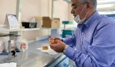 14 MART TIP BAYRAMI’NDA DİŞ HEKİMİ KİMLİĞİYLE DE ÖNE ÇIKAN BİR SİYASETÇİ: BAYRAM ÖZÇELİK