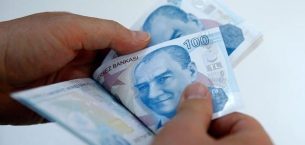 EMEKLİLERE İKRAMİYE VE AYLIK ÖDEMELERİ YARIN BAŞLIYOR: 19 MART’A KADAR HESAPLARDA