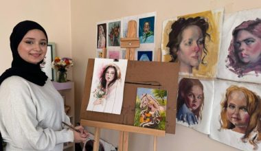 SAVAŞIN İZLERİ TUVALDE DİRENİŞE DÖNÜŞTÜ: GENÇ RESSAM KADINLARIN ACISINI SANATA TAŞIYOR