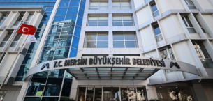 MERSİN BÜYÜKŞEHİR BELEDİYESİ SORUŞTURMASINDA GÖZALTI SAYISI ARTIYOR: 20 KİŞİ DAHA GÖZALTINA ALINDI