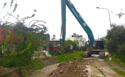 KADİRLİ’DE ŞİDDETLİ YAĞIŞ HAYATI OLUMSUZ ETKİLEDİ: DSİ EKİPLERİ İLK ANDAN İTİBAREN AFET BÖLGESİNDE