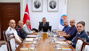 MERSİN’DE GÜVENLİK VE ASAYİŞ MASAYA YATIRILDI: BİR HAFTADA 778 ARANAN ŞAHIS YAKALANDI