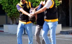 ADANA’DA 317 SUÇTAN ARANAN FİRARİ HÜKÜMLÜ YAKALANDI!