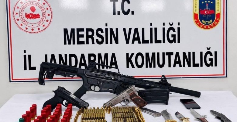 JANDARMADAN SİLAH KAÇAKÇILARINA OPERASYON: ŞÜPHELİ TUTUKLANDI