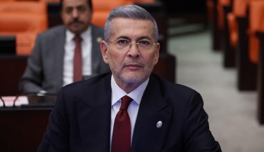 MHP’Lİ UYSAL: GENÇLERİMİZİN İSTİHDAMI İÇİN DESTEKLER ARTIRILMALI